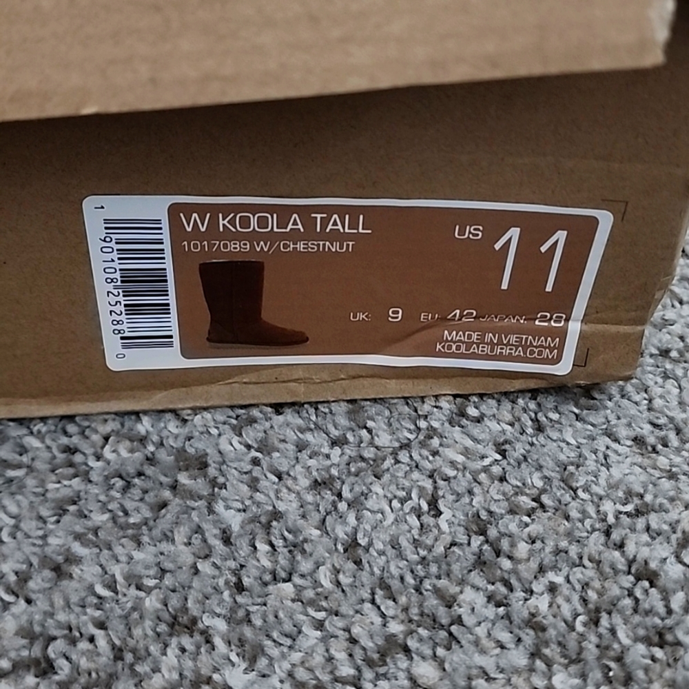 Ugg Boots- lightly used